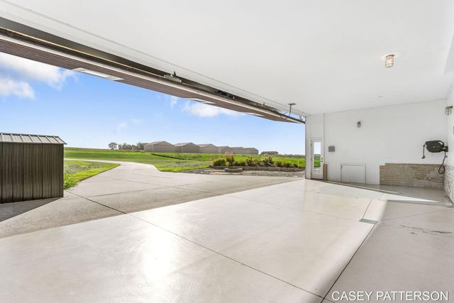 2520 Air Park Drive, Zeeland, MI 49464