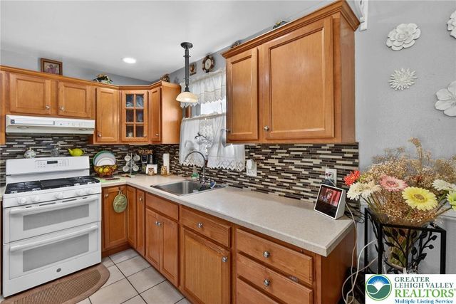 447 South 17th Street, Allentown City, PA 18104