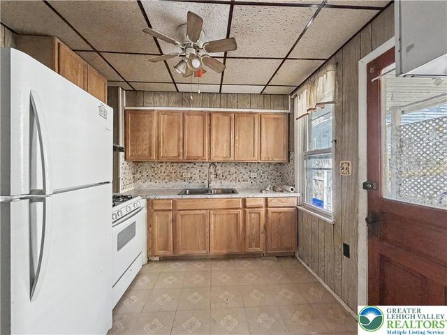 72 West Ettwein Street, Bethlehem City, PA 18018