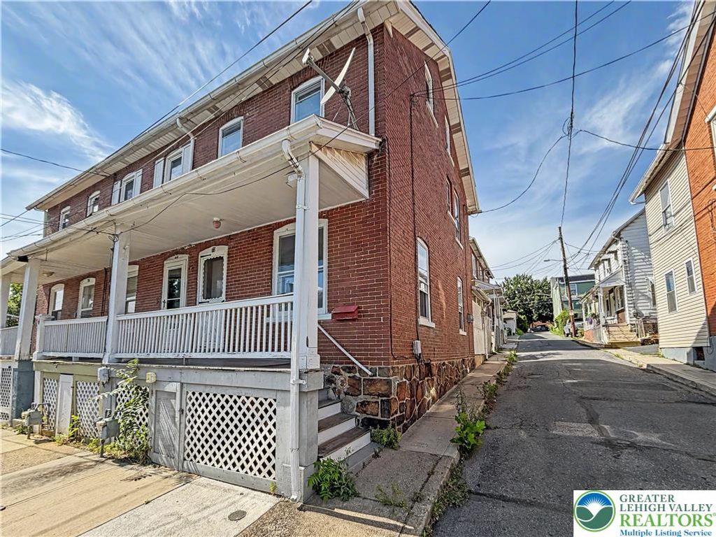 72 West Ettwein Street, Bethlehem City, PA 18018