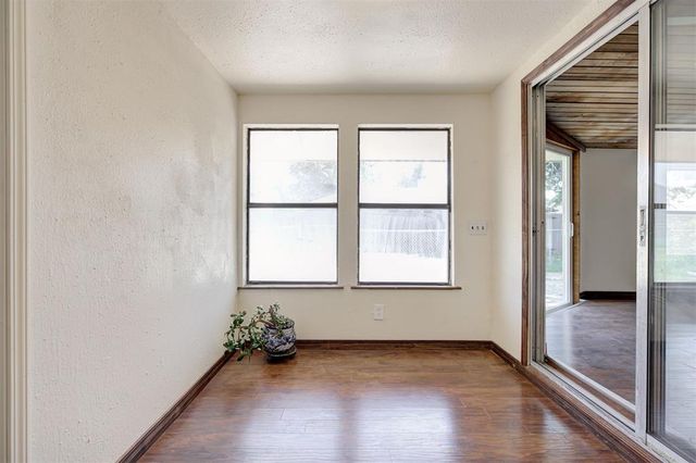 11020 Coachmans Road, Yukon, OK 73099