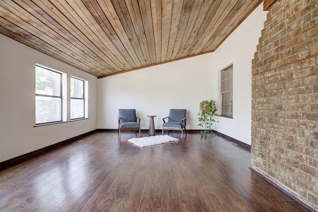 11020 Coachmans Road, Yukon, OK 73099