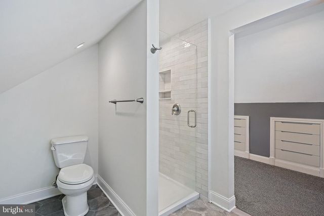 3049 OAK FOREST DR, Parkville, MD 21234