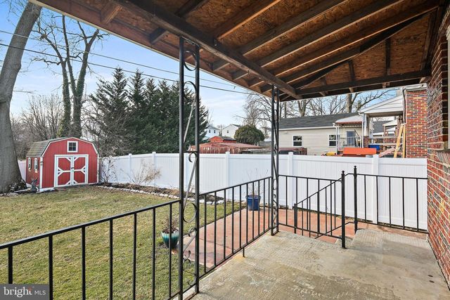 3049 OAK FOREST DR, Parkville, MD 21234