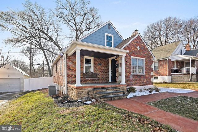 3049 OAK FOREST DR, Parkville, MD 21234