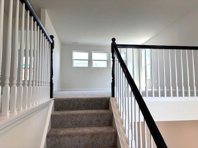 2760 Lawlor Lane, Naperville, IL 60564