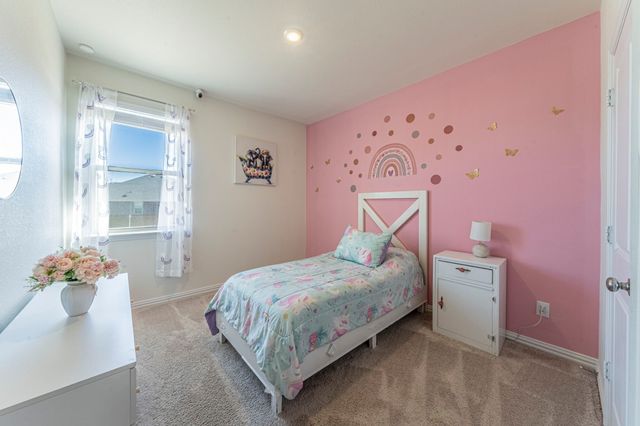 1240 Almond Road, Azle, TX 76020