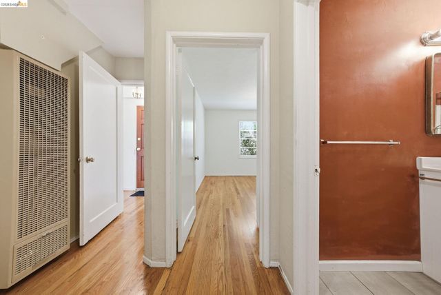 2257 Park Blvd, Oakland, CA 94606