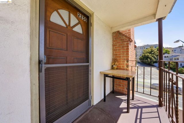 2257 Park Blvd, Oakland, CA 94606