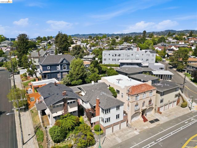 2257 Park Blvd, Oakland, CA 94606