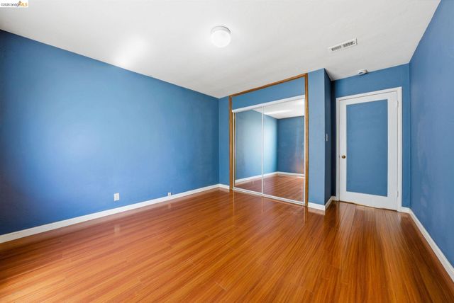 2257 Park Blvd, Oakland, CA 94606