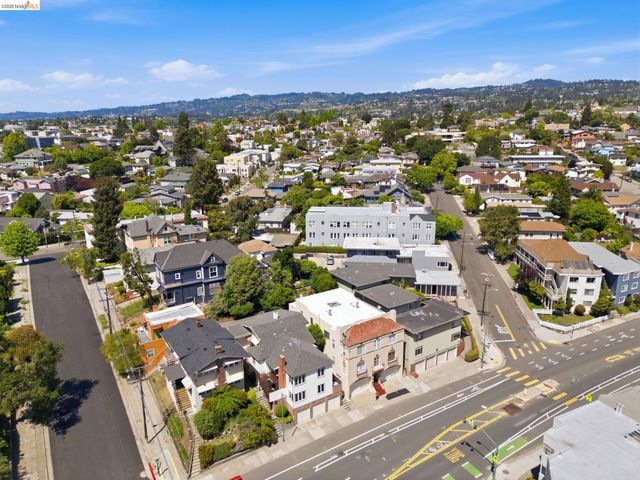 2257 Park Blvd, Oakland, CA 94606