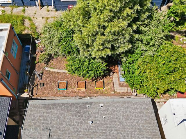 2257 Park Blvd, Oakland, CA 94606