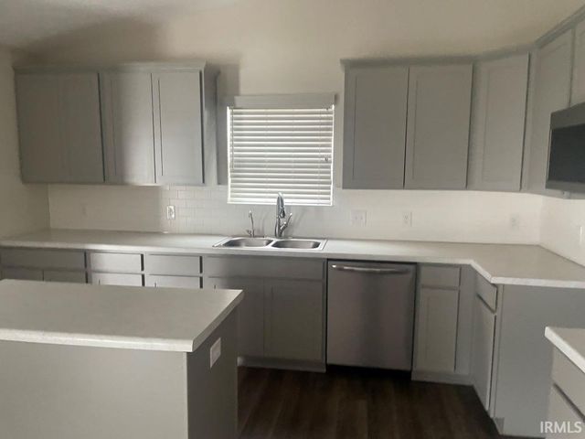 913 Sand Walk Lane, Kokomo, IN 46902