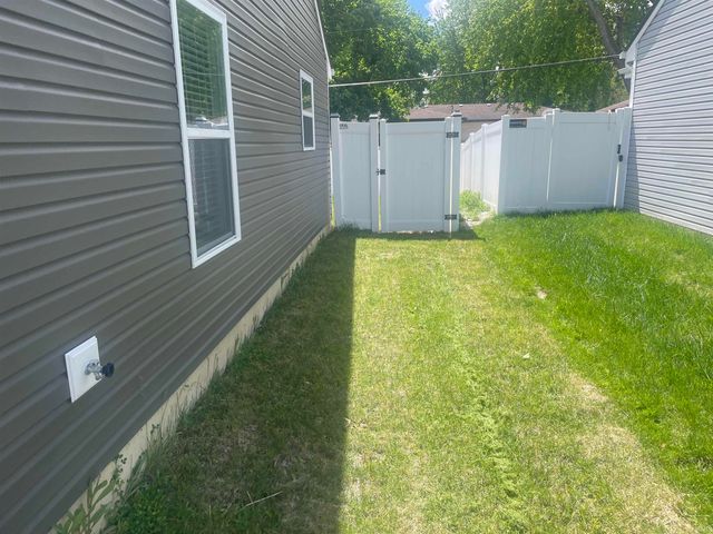 913 Sand Walk Lane, Kokomo, IN 46902