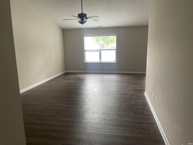 913 Sand Walk Lane, Kokomo, IN 46902