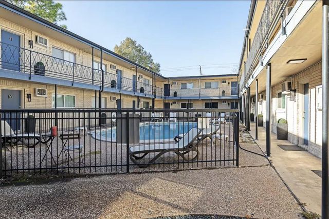 1903 Commonwealth Street 14, Houston, TX 77006