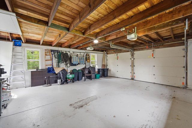 7505 Links WAY, Fox Point, WI 53217