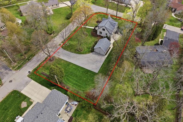 7505 Links WAY, Fox Point, WI 53217