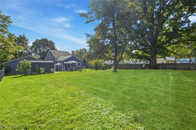 2774 W Royalton Road, Broadview Heights, OH 44147