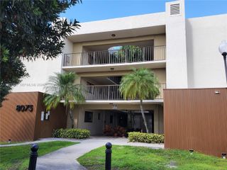 8075 SW 107th Ave 121, Miami, FL 33173