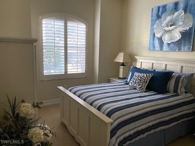 10307 Gator Bay CT, Naples, FL 34120