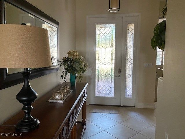 10307 Gator Bay CT, Naples, FL 34120