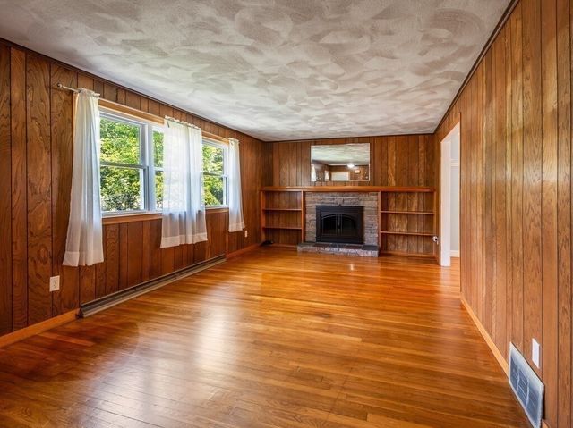 73 Birch Road, Framingham, MA 01701