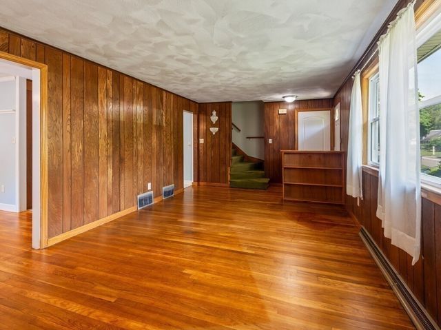 73 Birch Road, Framingham, MA 01701