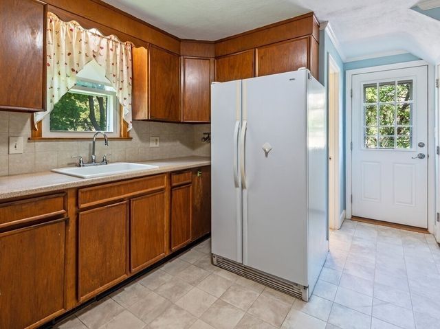 73 Birch Road, Framingham, MA 01701