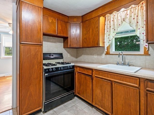 73 Birch Road, Framingham, MA 01701