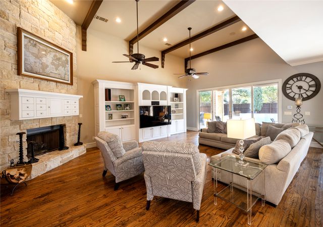 2109 Miracle Point Drive, Southlake, TX 76092