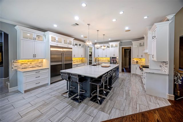 2109 Miracle Point Drive, Southlake, TX 76092