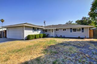 5537 Eastridge Dr, Sacramento, CA 95842
