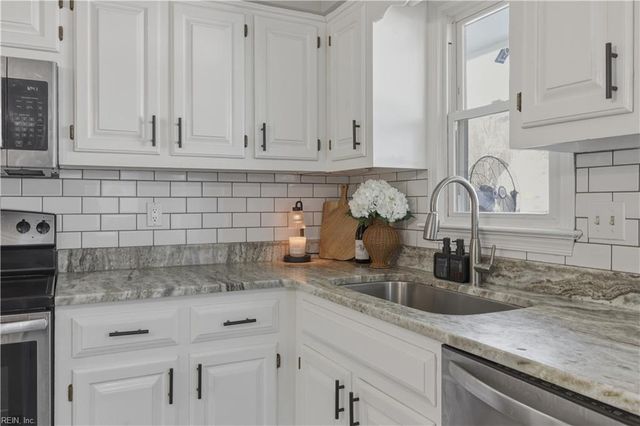 3408 Blackhawk CT, Chesapeake, VA 23323