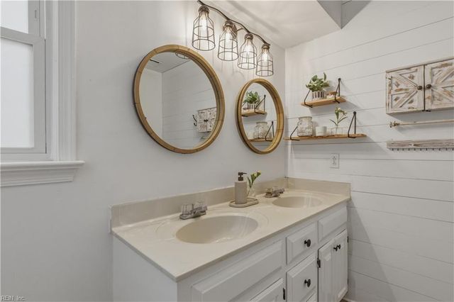 3408 Blackhawk CT, Chesapeake, VA 23323