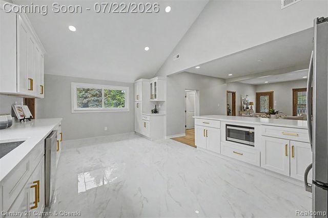 17875 Beck Road, Northville, MI 48168