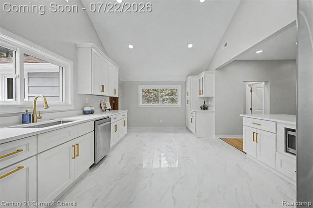 17875 Beck Road, Northville, MI 48168