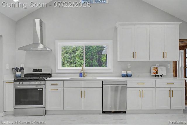 17875 Beck Road, Northville, MI 48168
