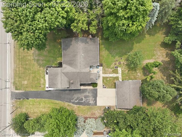 17875 Beck Road, Northville, MI 48168
