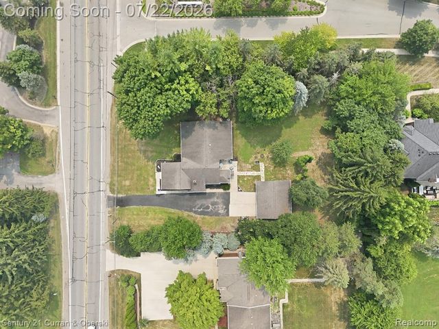 17875 Beck Road, Northville, MI 48168