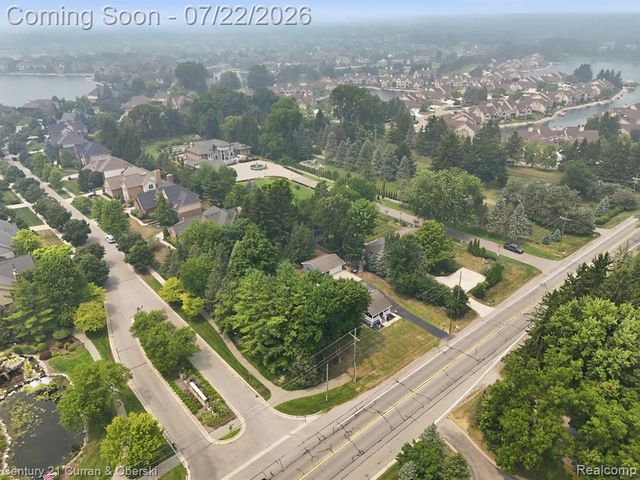 17875 Beck Road, Northville, MI 48168