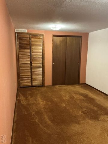 90 Baylor St, Pueblo, CO 81005