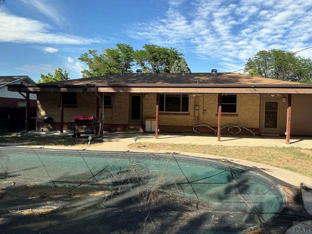 90 Baylor St, Pueblo, CO 81005