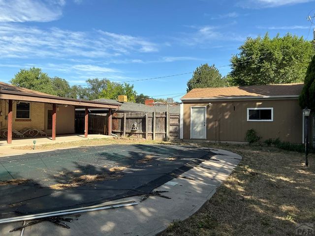 90 Baylor St, Pueblo, CO 81005