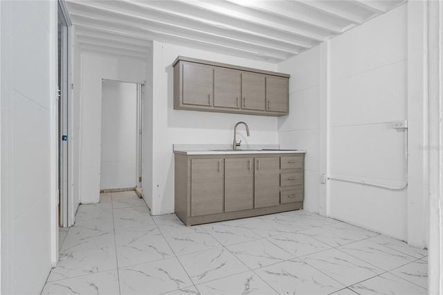 36 RAMON B LOPEZ STREET, San Juan, PR 00923