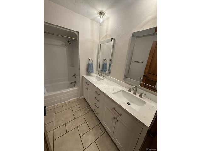 5992 Belmont Way, Parker, CO 80134