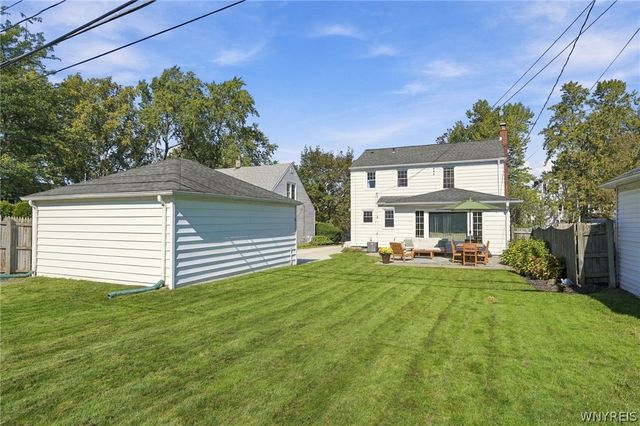 101 Hyledge Drive, Amherst, NY 14226