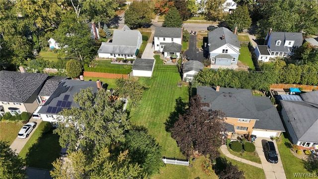 101 Hyledge Drive, Amherst, NY 14226