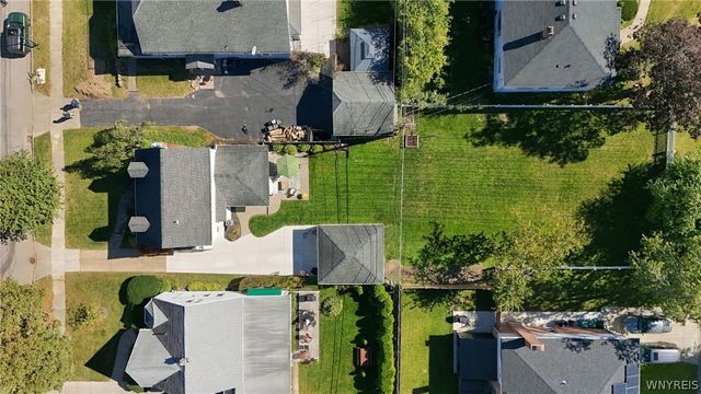 101 Hyledge Drive, Amherst, NY 14226